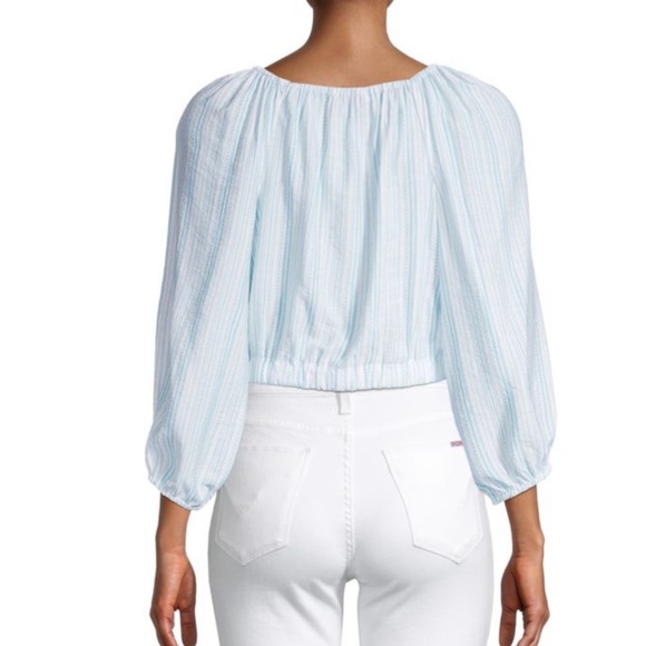 NWT BCBGeneration cropped Wrap Top - Picture 3 of 5